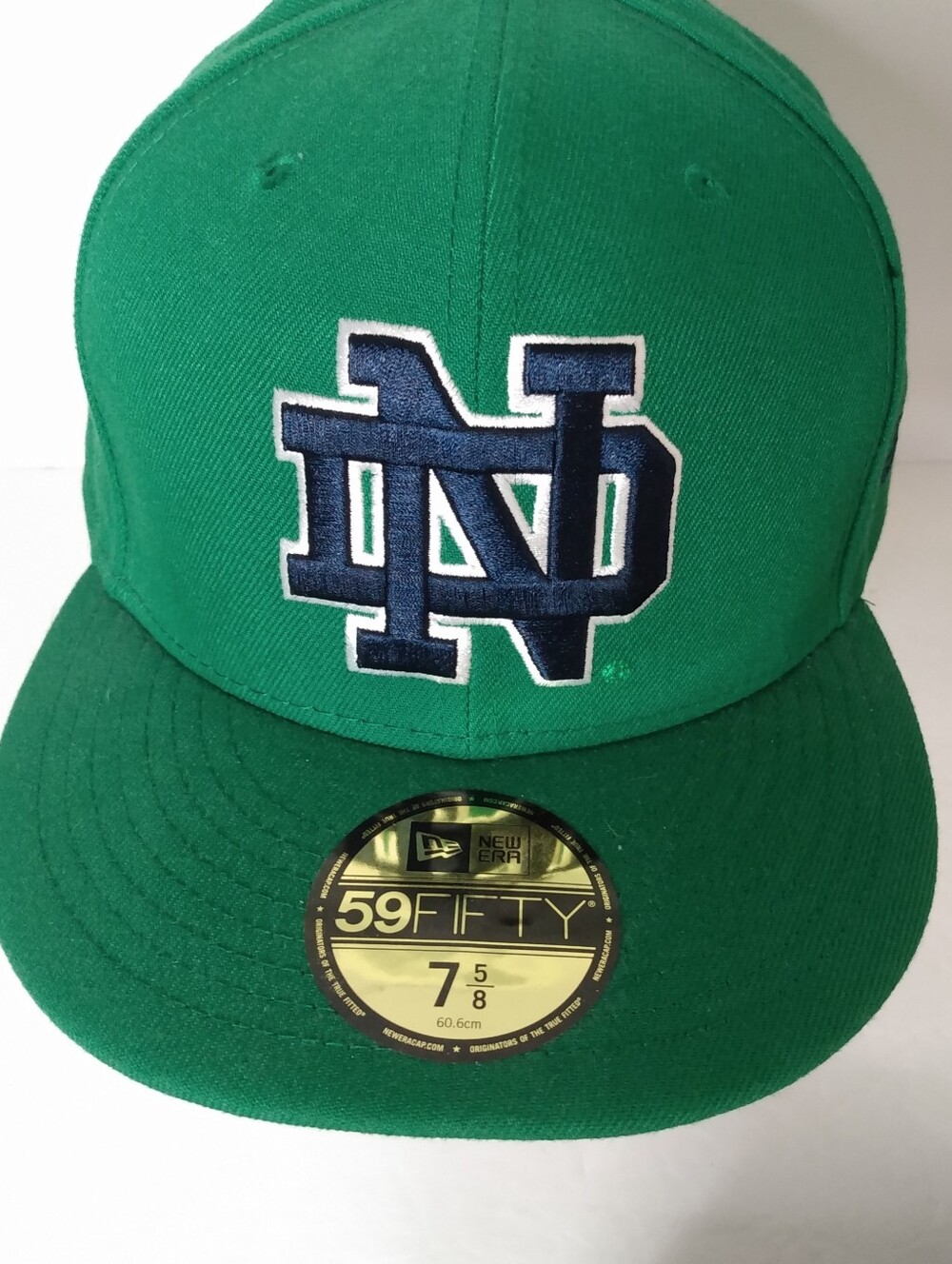 New Era 59Fifty Notre Dame Hat Fitted 7 5/8 Kelly Green Shamrock Fighting Irish